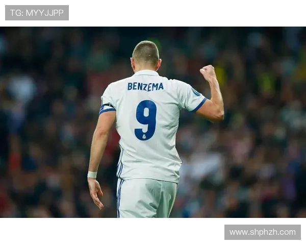 本泽马：被低估十年如何蜕变为世界顶级中锋