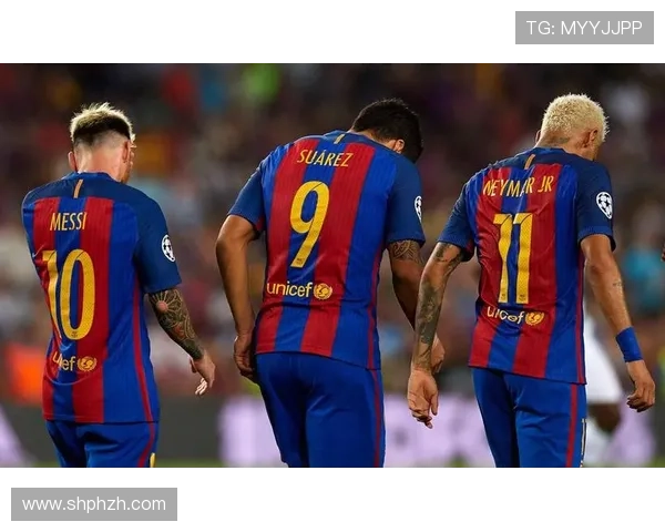 巴萨财政问题引发关注，对球队引援及赛季竞争力形成制约